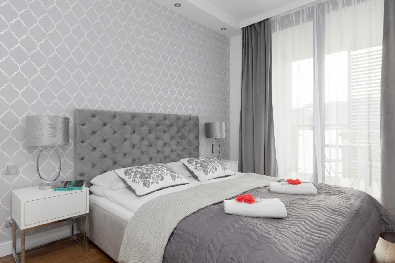 Warsaw Silver Residence By Renters Prestige Экстерьер фото